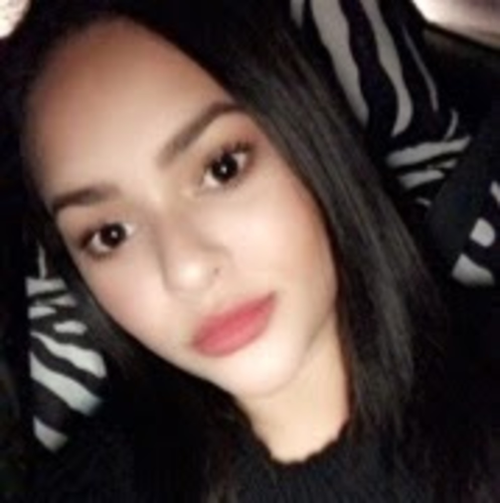 Meet your Posher, Paulina